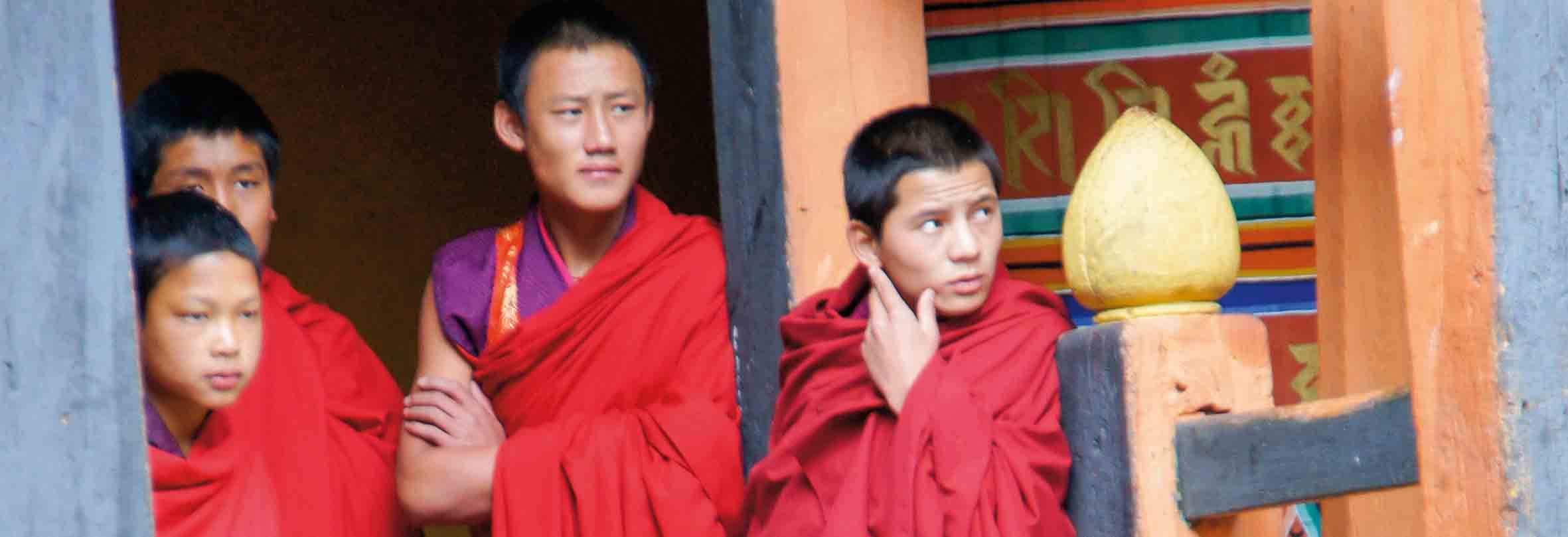 Mönche in Bhutan