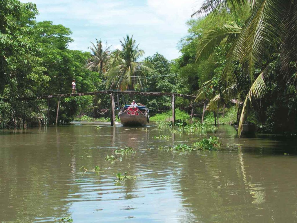 Auf einem Seitenfluss des Mekongs, Vietnam